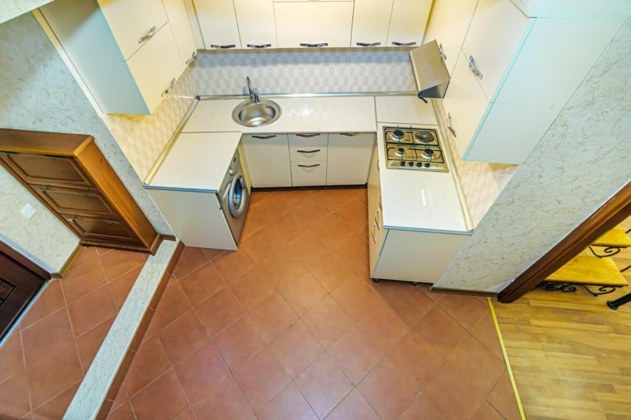 Nizami Street 2 Room Luxe House Баку Экстерьер фото
